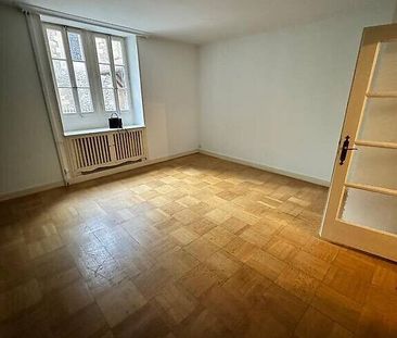 Appartement 1,5 pièces au cœur de la Vieille-Ville de Genève. - Photo 3