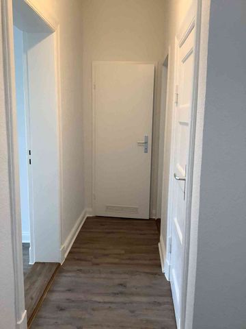 Mitten im Geschehen: gemütliche 2-Zimmer Wohnung mit Mansarde im Zentrum von Kiel per sofort - Foto 5