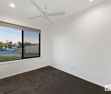 Spacious & Newly Renovated 3 Bedroom Home in a quiet Cul-de-sac - Photo 5