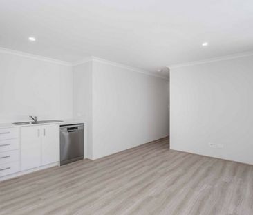 Brand new and waiting for you - Photo 6