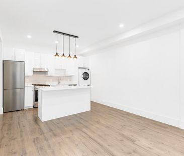 5235 Chemin de la Côte Saint Luc apartment — Montréal, QC (1-Bedroom) - 1 Bedroom - Photo 5