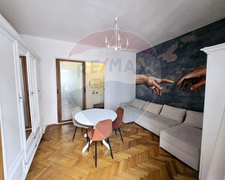 Apartament 2 camere de închiriat, poziționat ultracentr... - Fotografie 2
