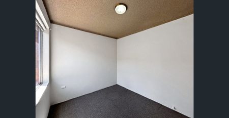 Perfectly Positioned! - Photo 2