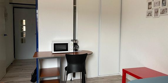 Location Appartement 1 pièce 18m² ROUEN 76000 - Photo 2