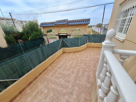 Ref.7505 2-Bedroom Apartment Just 300m from the Beach - Photo 4