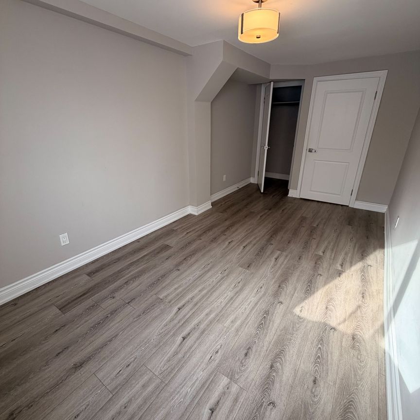 For Lease - 451 Leslie Street, Toronto, Ontario - Photo 1