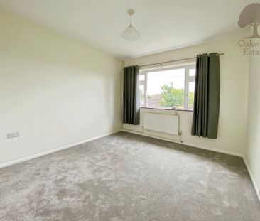2 bed maisonette to rent in Moor Lane, SL6 - Photo 5