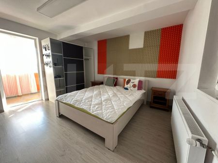 Apartament 3 camere, 100 mp, ideal familie/muncitori – zon - Photo 3