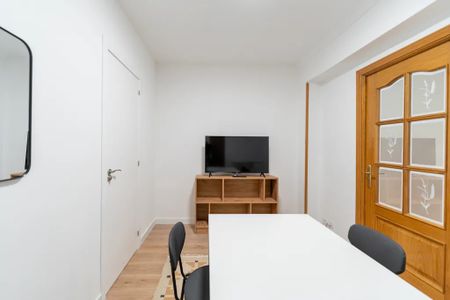 Calle de la Arquitectura, Madrid, Community of Madrid 28005 - Photo 4