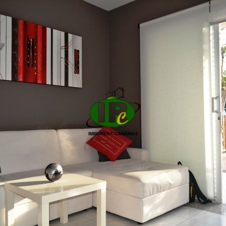 Bungalow mit 1 Schlafzimmer auf 2 Ebenen. Geschlossene geflieste Terrasse - Photo 3