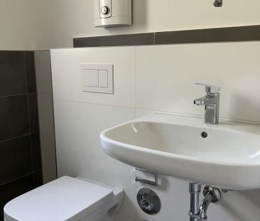 Bahnhofstraße 191, 47178 Duisburg - Photo 1