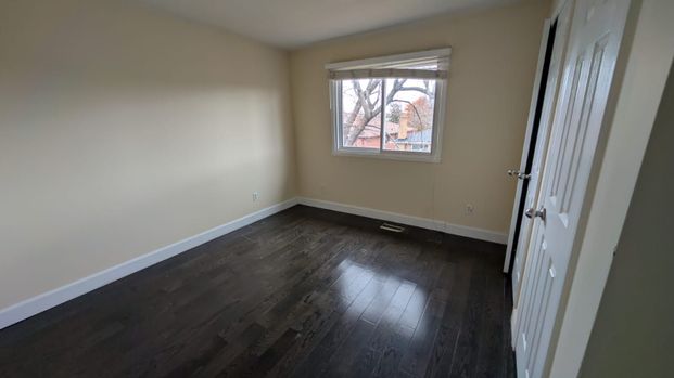 For Lease - 378 Hansen Road, Brampton, Ontario - Photo 1