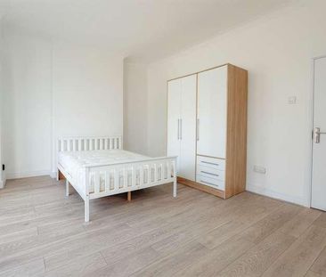 Conway Road, London, SE18 - Photo 6