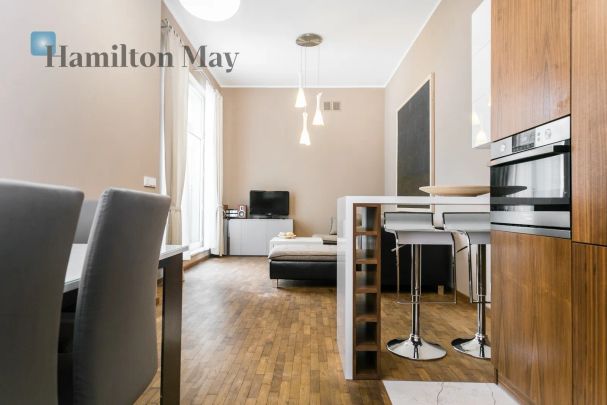 Luksusowo wyposażony apartament w nowoczesnej kamienicy w centrum Krakowa - Photo 1