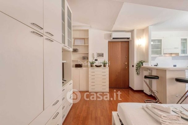 Bilocale in Affitto in Via Francesco Ferrucci 6 a Milano - Photo 1