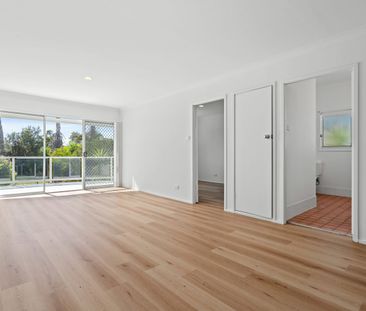 Easy comfort by the beach - Photo 2