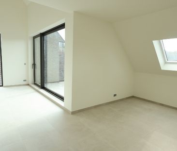 Nieuw twee slaapkamer appartement in het centrum van Roeselare-Beveren - Photo 6