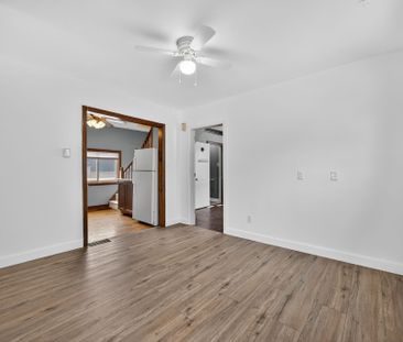 For Lease - 114 Burton Avenue, Barrie, Ontario - Photo 1