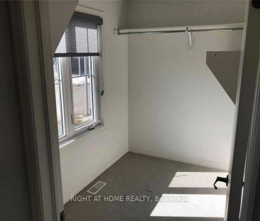 Condo Townhouse For Lease | X9264847 - Photo 5