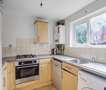 Jasper Road, London, E16 - Photo 2