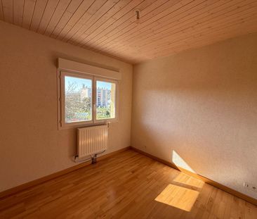 Location Maison 5 pièces 113m² - Photo 3
