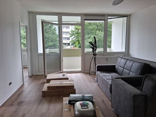 Helle 3 Zimmer-Wohnung mit viel Komfort in Haan-Ost! Nur mit WBS anzumieten! - Photo 1