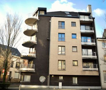 Appartement te huur in Oostende voor € 800 met 2 slaapkamers - Photo 2