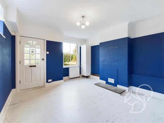 2 bedroom end of terrace house to rent - Photo 1