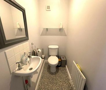 2 bedroom terraced house to rent - Photo 6