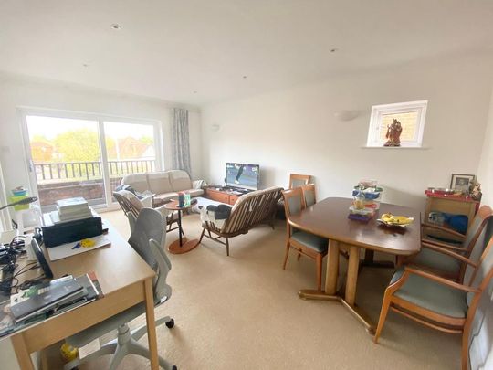 2 bedroom apartment to rent - Photo 1