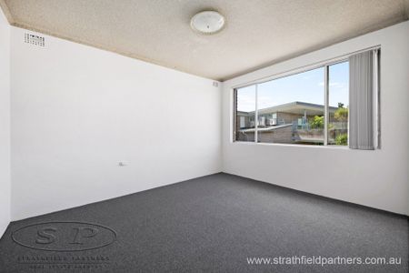 Exceptionally Spacious - Photo 2