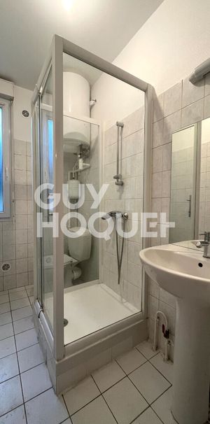 Studio rénové au centre-ville de Juvisy - Photo 1