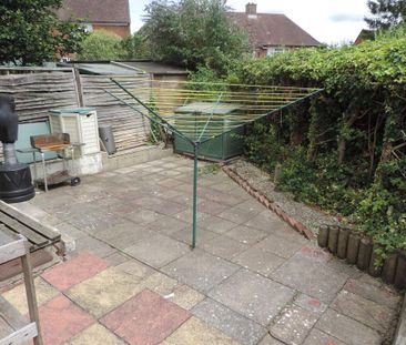 3 bedroom semi-detached house to rent - Photo 3