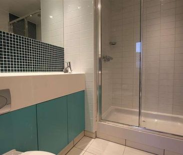 Chadwell Lane, London, N8 - Photo 6