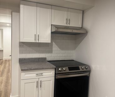 For Lease - 2618 Buroak Drive, London North, Ontario - Photo 3