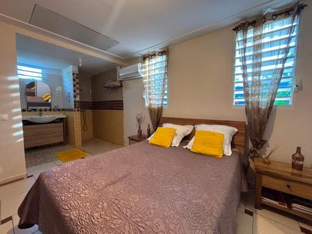 Location Maison 6 pièces 116m² PETIT BOURG 97170 - Photo 3