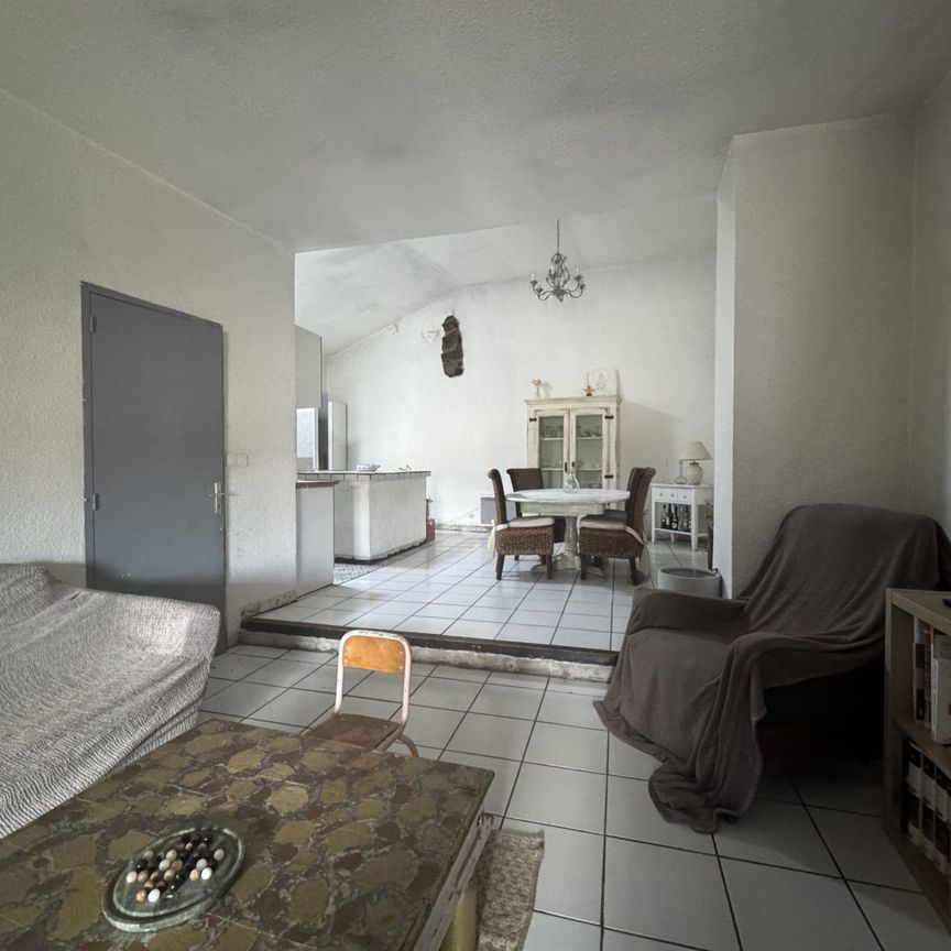 Location Appartement 3 pièces 86m² TOURVES 83170 - Photo 1