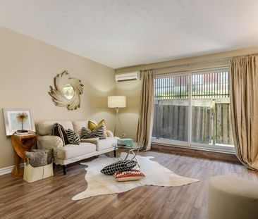 For Lease - 200 Charlton Avenue Unit# 304, Hamilton, Ontario - Photo 4