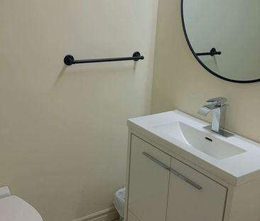 For Lease - 221 Ormond Drive Unit# 22, Oshawa, Ontario - Photo 3