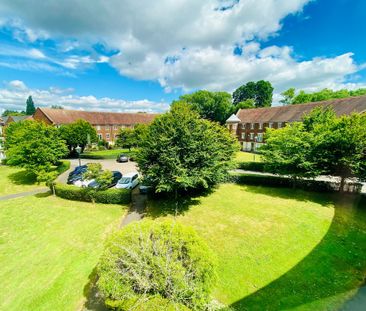 2 bed apartment to rent in Gras Lawn, Exeter, EX2 - Photo 2