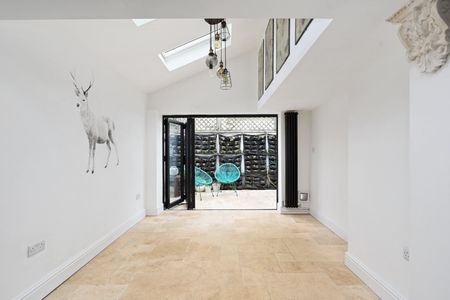 4 bedroom house to rent - Photo 2