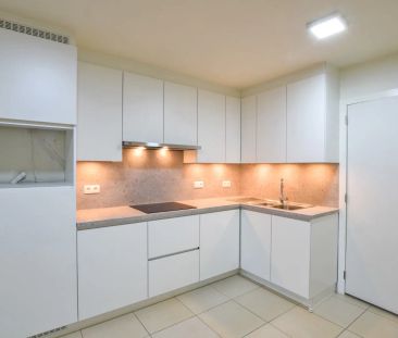Goed gelegen duplexappartement te Nieuwpoort, gelegen vlakbij het s... - Photo 4