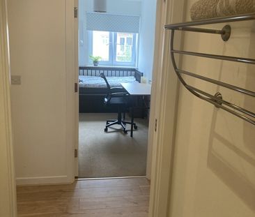 2 Bed Flat, Peebles Court, CR0 - Photo 6
