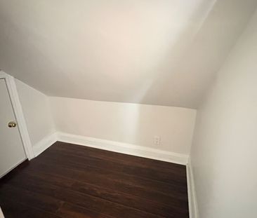 For Lease - 585 Byngmount Avenue Unit# Upper, Mississauga, Ontario - Photo 6