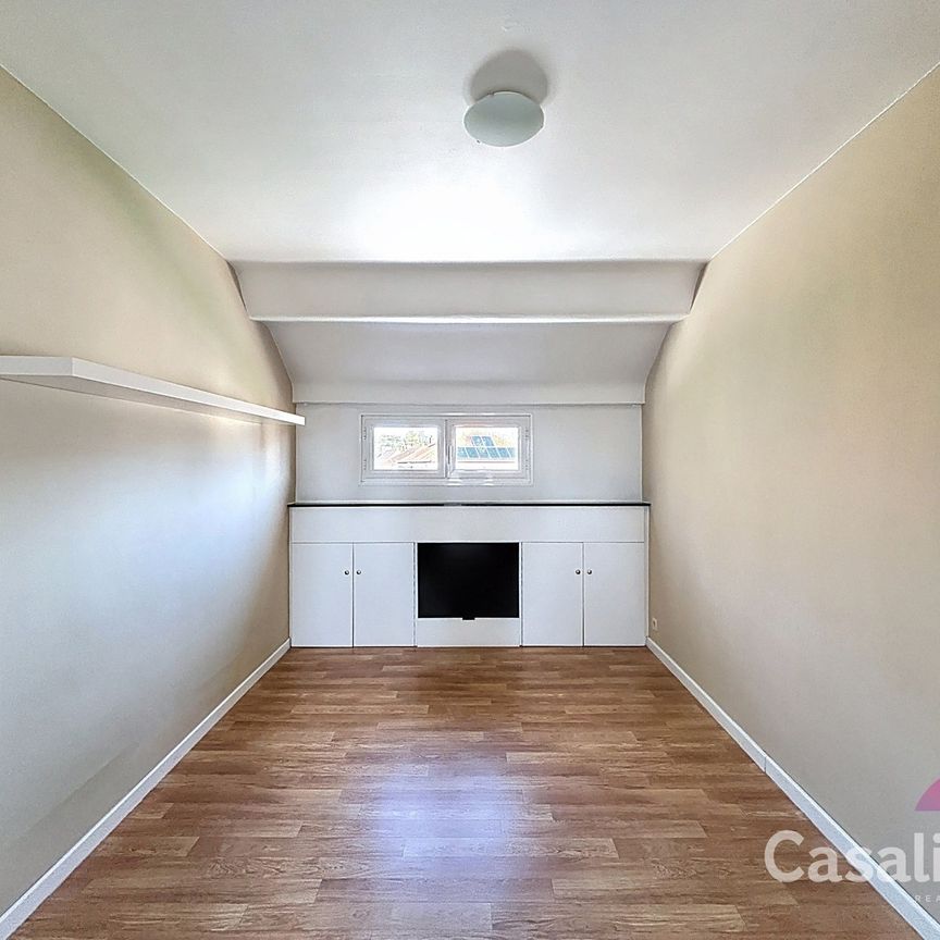 Drie slaapkamer huis met gezellige tuin - Photo 1