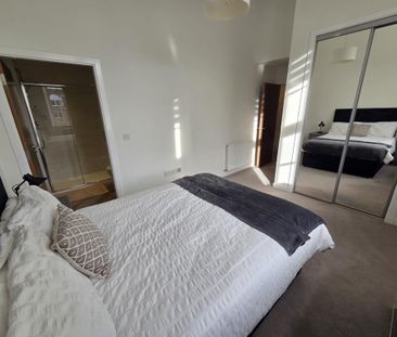 2 bedroom flat to rent - Photo 6