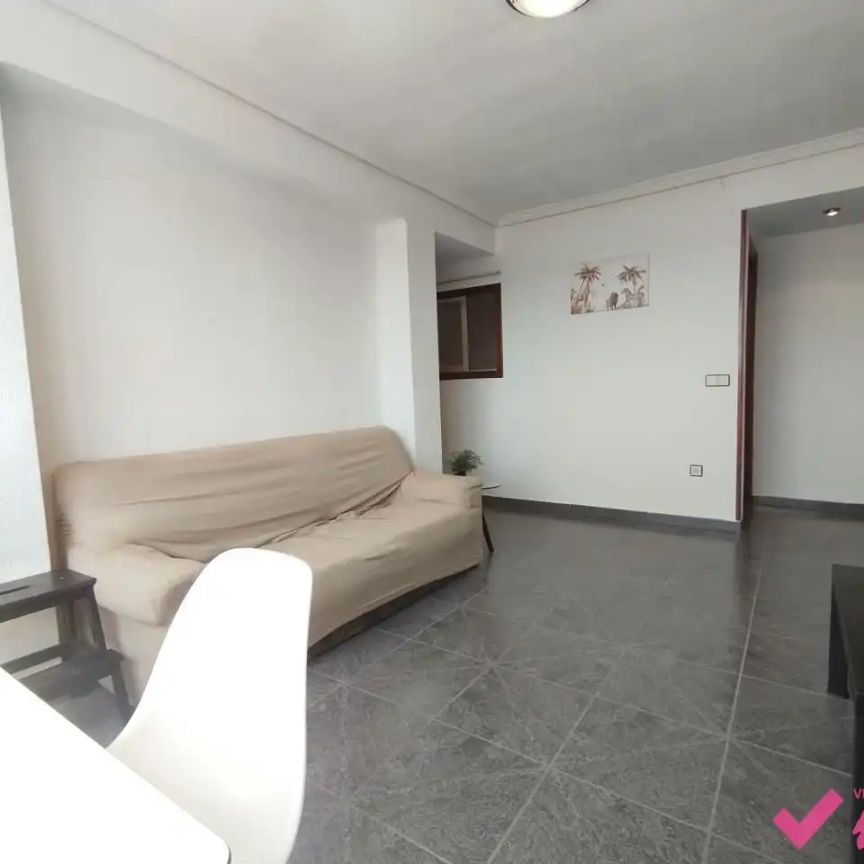 Piso de alquiler en Del Doctor Peset Aleixandre, Tormos - Photo 1