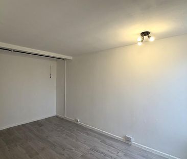 4 bedroom terraced house to rent - Photo 1