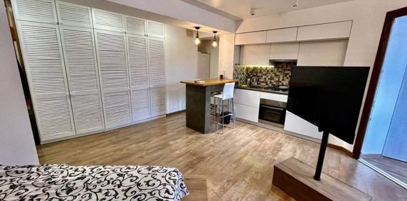 Garsoniera de inchiriat in zona Stefan Cel Mare - Photo 2