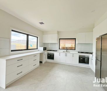 17 Curtain Street, Kingsbury, Vic 3083 - Photo 4